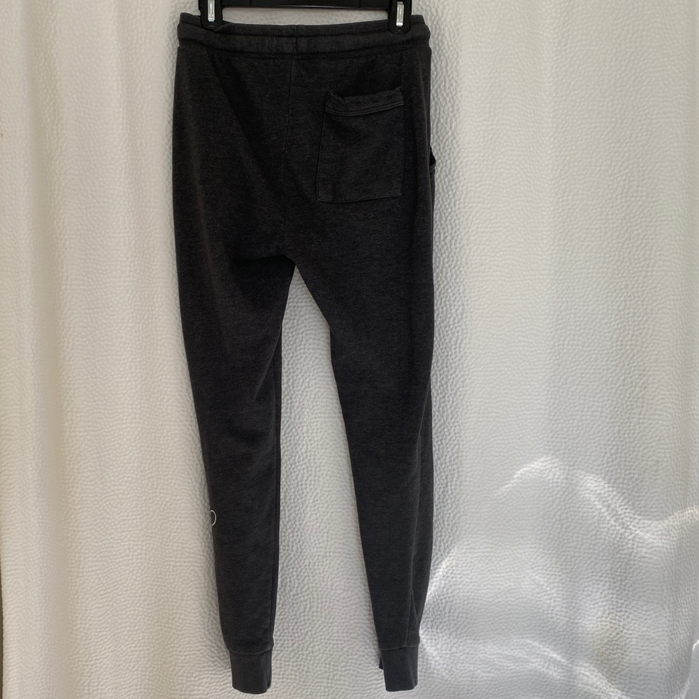 Puma jogger - Picture 2 of 8